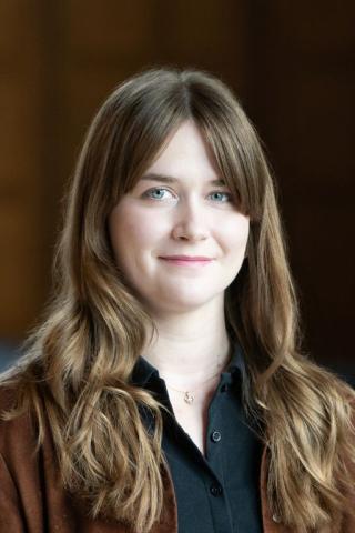 Joycelin Van Caulart headshot 